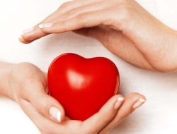 Tuhan Lebih Melihat Hati