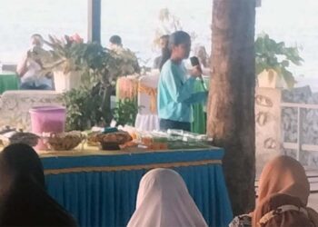 Ranti Tedemaking Baca Puisi ‘Yang Pergi Tapi Abadi’ di Acara Haul Satu Tahun Kepergian EYS