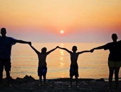 Saudara karena Rahim dan Iman