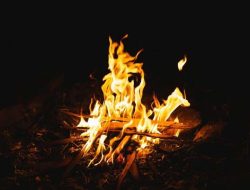 Meredam Api Amarah Dengan Kasih