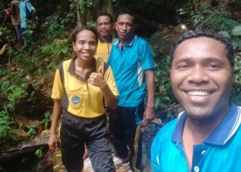 Merawat Sumber Mata Air, Menikmati Segarnya Air Hewa