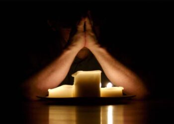 Setia Berjaga Bagai Seorang Hamba