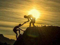 Sesama Adalah Orang yang Mengasihi Tanpa Sekat