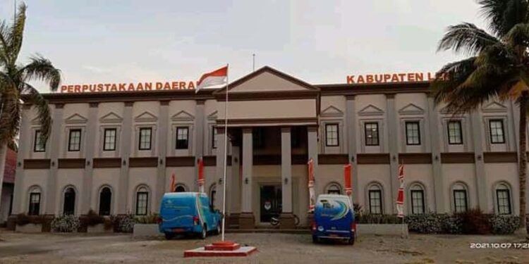 Rayakan Bulan Bahasa, Perpusda dan Komunitas Literasi di Lembata Gelar Seminar Tentang Sosok Prof. Dr. Gorys Keraf