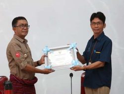 Pemerintah Daerah Lembata Terima Piagam Penghargaan dari Menkeu Atas Opini WTP LKPD 2021