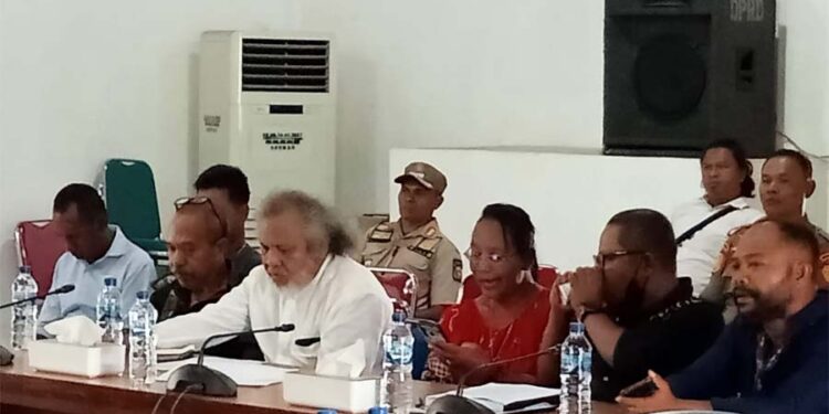 Polemik Uang Jasa Nakes, Ignas Uran : Tidak Ada Argumentasi Eliminasi Hak Nakes RSUD dr Hendrikus Fernandez Larantuka