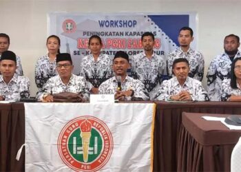 PGRI Flores Timur Pertanyakan Adanya SPK Mutasi Guru, Geser dari SDK Lamawolo ke SDK Harubala