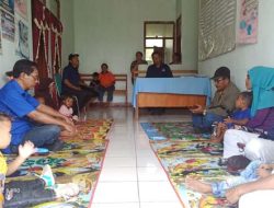 Jelang HUT ke-11 Partai NasDem, DPD Lembata Berbagi Kasih dengan Anak Stunting di Desa Waijarang