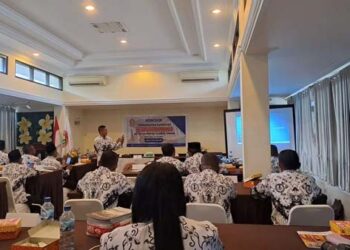 PGRI Flores Timur Gelar Workshop Peningkatan Kapasitas Ketua PGRI Cabang