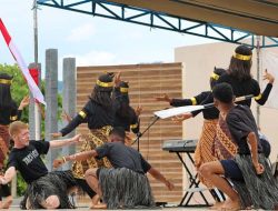 Panggung Kreasi untuk Orang Muda, Terima Kasih Buat PGRI Flores Timur