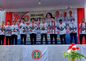 Gubernur Viktor Bungtilu Laiskodat : Jadikan PGRI Sebagai Rumah Besar Guru