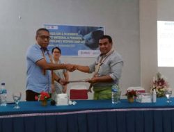 Penjabat Bupati Lembata Minta Para Nakesnya Tersenyum, Ada Apa?