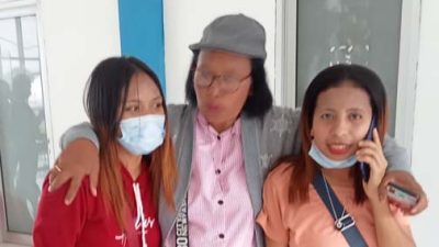 Pengakuan ARK, Gaji Rp.14 Juta Belum Dibayar Agen Dewi, HP Mereka Disita