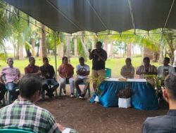 Penguatan Kapasitas Sekretariat Panwaslu, Bawaslu Laksanakan Bimtek di Pantai Woi Pedan