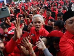 Mega Tegaskan PDIP Usung Kader Sendiri, Ganjar Pranowo : Kita Tunggu !