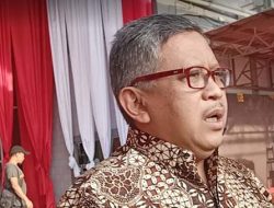 PDI Perjuangan Ngaku Ikut Campur dalam Reshuffle Kabinet, NasDem Siap Terima