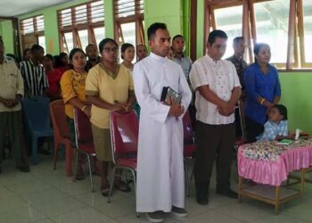 Pererat Tali Kekeluargaan, Spentig Hewa Rayakan Natal dan Tahun Baru Bersama