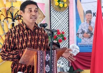 Camat Lewolema: Para Guru Mesti Tampil dengan Karya Nyata