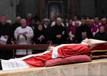 Blak-Blakan Soal Friksi di Vatikan, Paus Fransiskus: Orang-orang Itu tidak Memiliki Etika