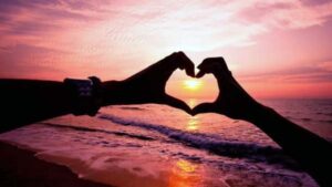 Mencintai Tanpa Memilah