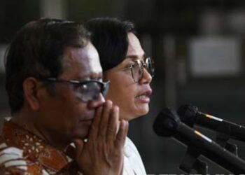 Mahfud MD Bingung, “Rp300 Trililun Bukan Korupsi dan Pencuci Uang, Lalu Apa?”