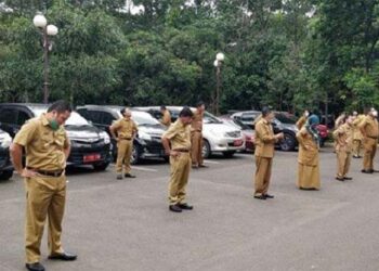 Jam Kerja PNS Terbaru Berlaku Mulai 26 April, Gaji ke-13 PNS Cair Bulan Juni 2023