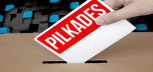 Warga Demo, Paksa Kadesnya Maju untuk Periode Kedua