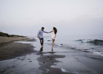 Tulus, Jangan Lain di Bibir Lain di Hati