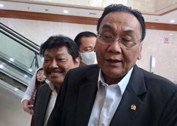 Survei SMRC Menangkan Ganjar, Litbang Kompas Unggulkan Prabowo, Bappilu PDIP Bikin Survei Sendiri