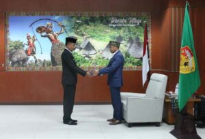 Gelagat Politik di Flores Timur: Apakah Doris Rihi dan DPRD Berebut Kue Kekuasaan di Tahun 2024?