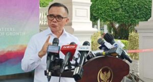 28 Oktober Non ASN Harus Berakhir, Presiden Jokowi Minta tak PHK Massal