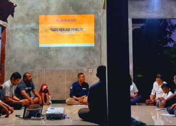 Agnetis Luncurkan Buku ‘Guru Menjadi Peneliti’ Karya Yan Surachman di Markas Sinkron