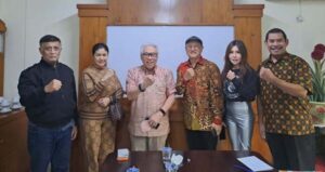 Desain Pola Pendekatan Sosialisasi,Goris Lewoleba Konsolidasi Pembina dan Penasehat Mitra Ganjar