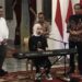 Jokowi Hadiahi Putri Ariani Kartu ATM, Flute, dan JanjiVote Saat Tampil di America’s Got Talent