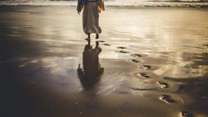 Tegas Memilih Damai atau Pedang