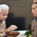 Di Balik (Cara Berikan) Hadiah Jokowi dan Ganjar