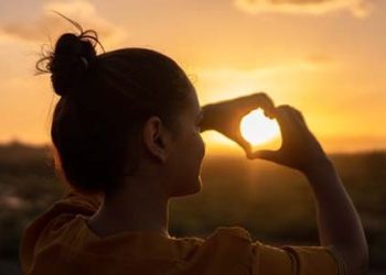 Jadilah Bahagia karena Melakukan Sabda Allah