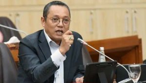 Jokowi Dipersilakan Evaluasi Menteri dari PDIP, Deddy Sitorus: Kami tidak Akan Menarik Mereka
