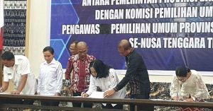 Naskah Perjanjian Hibah Daerah Resmi Ditandatangani, Pemkab Siap Gelontorkan Rp37M Lebih untuk Pilkada Flores Timur 2024