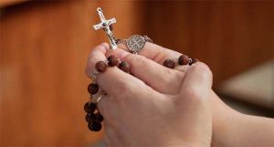 Rendah Hati dan Taat Beriman