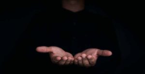 Hati Tergerak Tangan Terulur