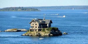 Iman Ibarat Rumah di Atas Wadas