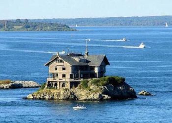 Iman Ibarat Rumah di Atas Wadas