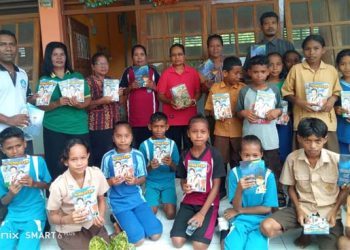 Peduli AnakKorban Erupsi Gunung Lewotobi Laki-Laki, ‘Gerakan Kebaikan’ Sumbang Buku Bacaan