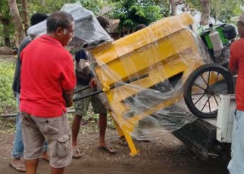 BM Sonata Dapat Bantuan Mesin Pipil Jagung dari Soeleman Hamzah