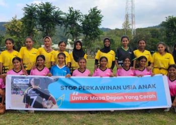 Sepak Bola Perempuan di Lembata: Remaja MAPAN Plan Indonesia Kampanyekan Kesetaraan Gender dan Pencegahan Perkawinan Anak