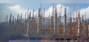 Pengaruh  Kemiringan  Tanah  Terhadap  Pembangunan  Gereja  St. Nikolaus  Golodukal