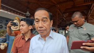 Tidak Diakui PDIP, Jokowi dan Keluarga Kini Jadi Rebutan Partai Politik