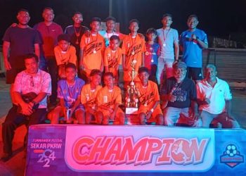 Taklukkan Arnold Dupont, Eugene Futsal Raih Tropy Bergilir Futsal SEKAR PKRW U16