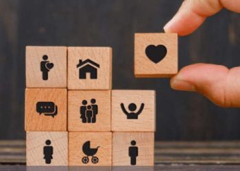 Imlek 2025: Tahun Ular Kayu Bawa Kebijaksanaan dan Peluang Baru untuk Semua Shio